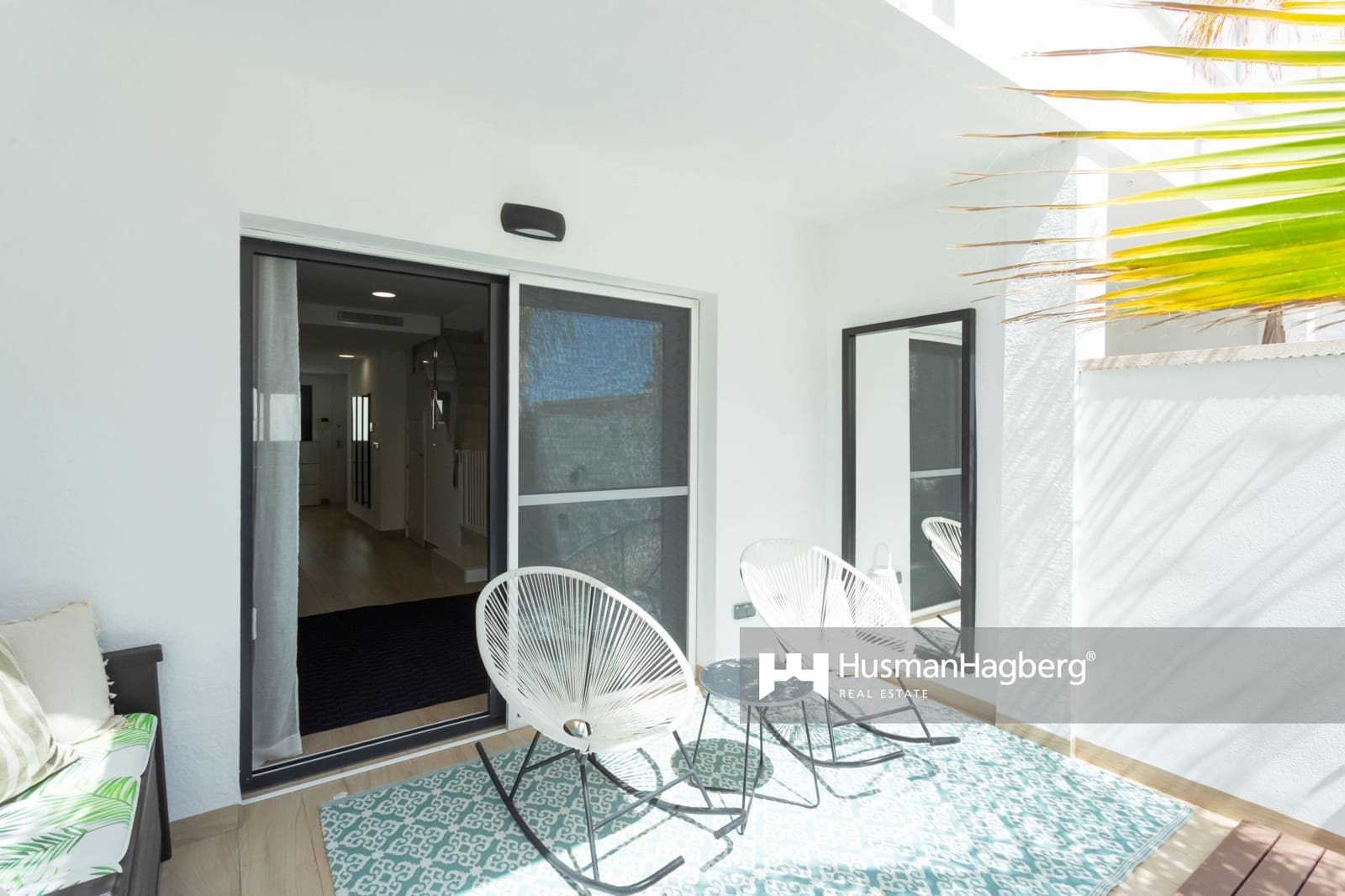 2 bedroom Townhouse for sale in Benidorm with pool - € 330,000 (Ref: 9525988)