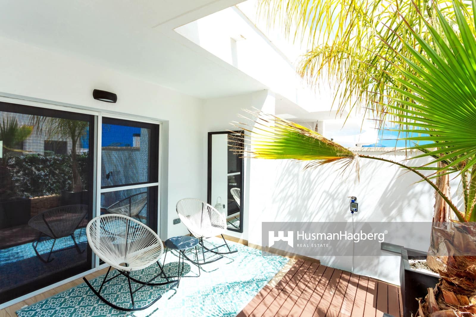 2 bedroom Townhouse for sale in Benidorm with pool - € 330,000 (Ref: 9525988)