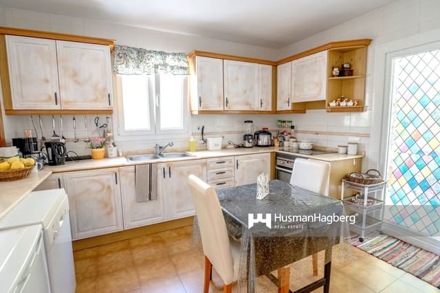 4 quarto Moradia para venda em Altea com piscina - 525 000 € (Ref: 9529254)