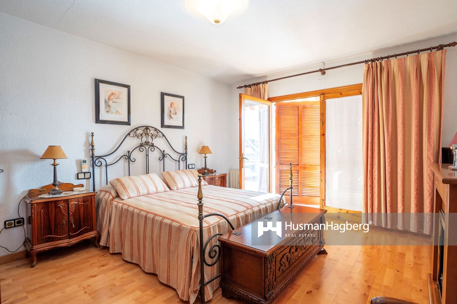 6 soveværelse Villa til salg i Benidorm med swimmingpool - € 800.000 (Ref: 9533018)