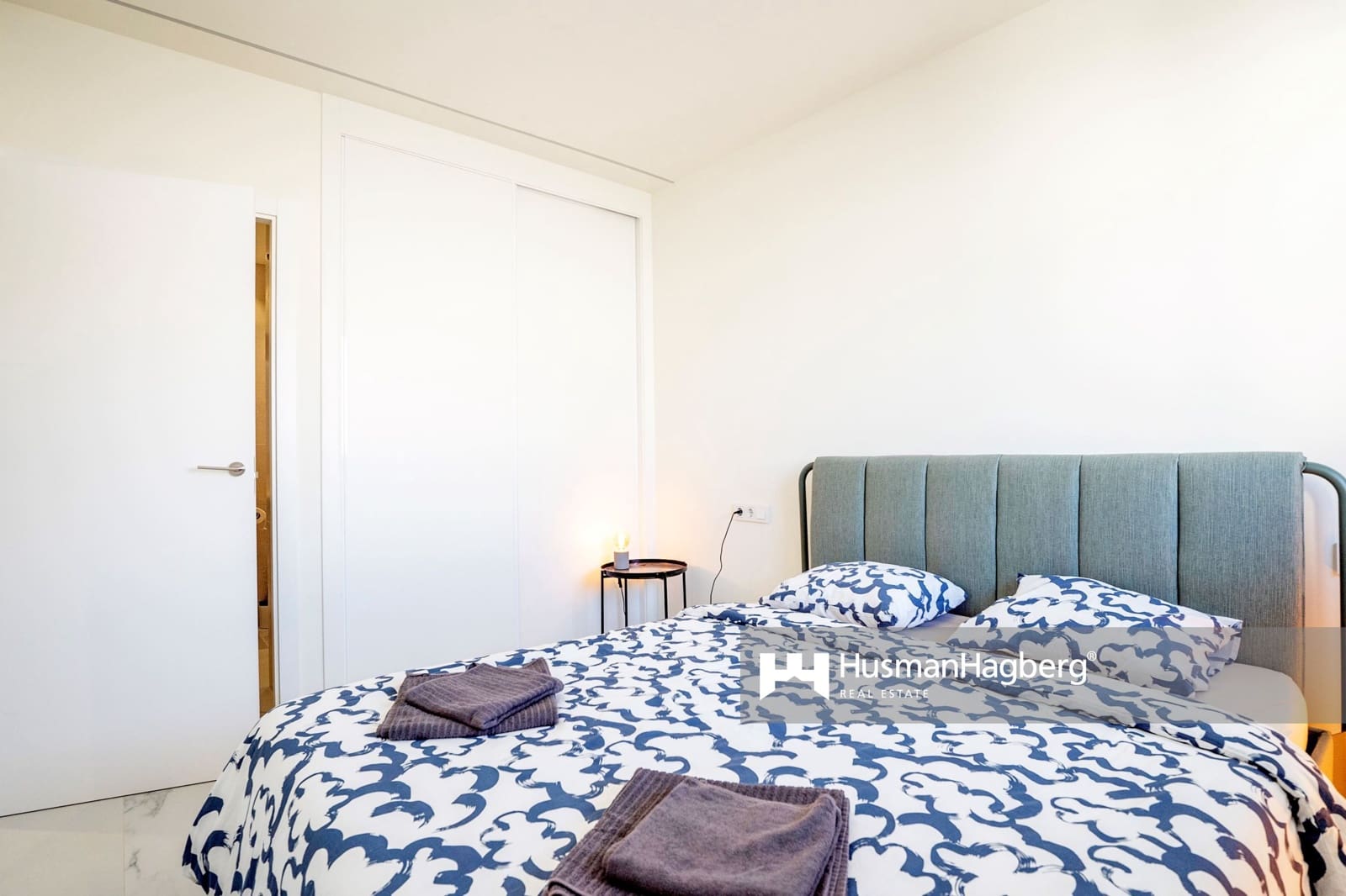 2 soveværelse Lejlighed til salg i Benidorm med swimmingpool - € 345.000 (Ref: 9537117)