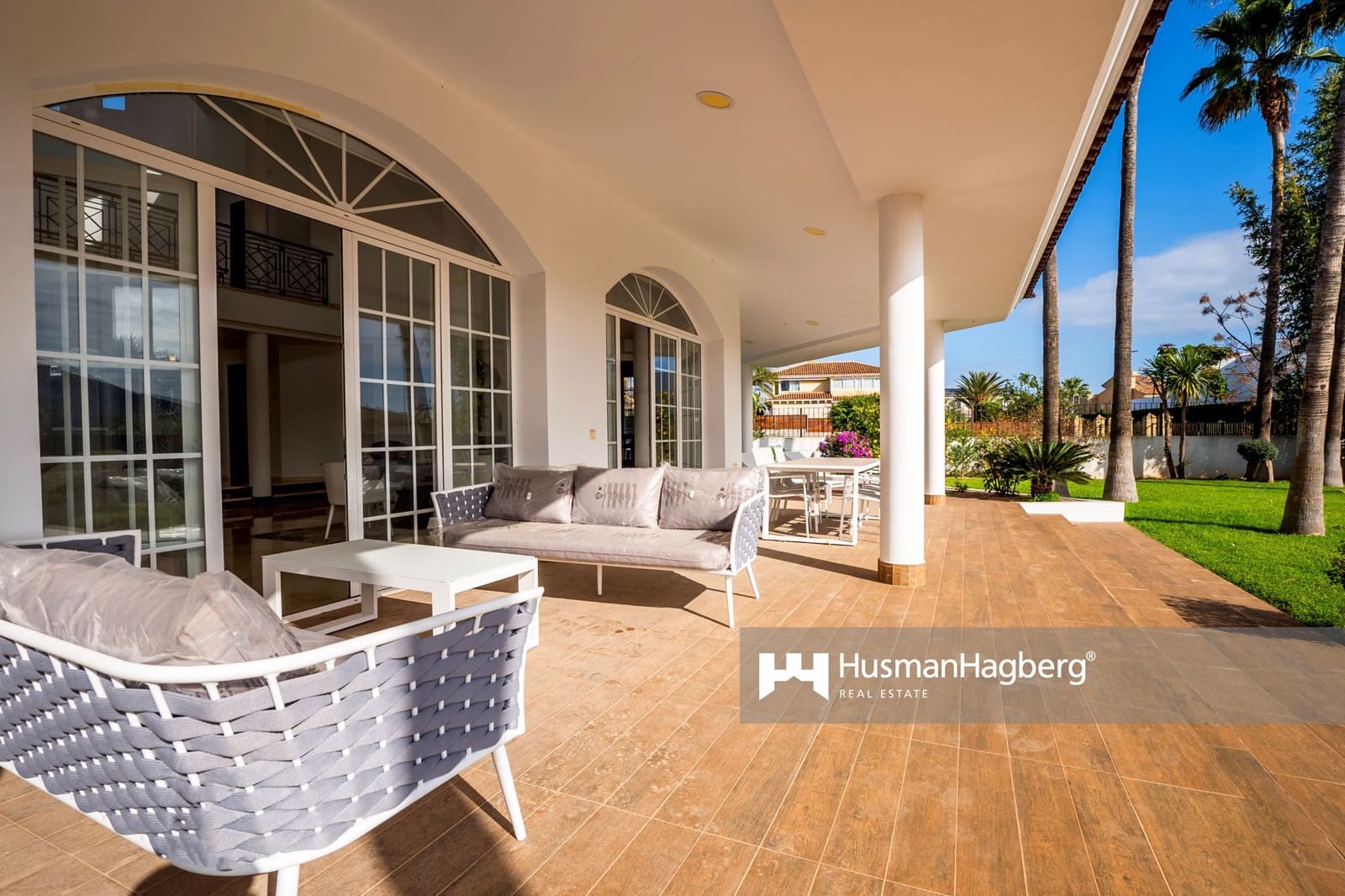 5 soverom Villa til salgs i Alfaz del Pi / L'Alfas del Pi med svømmebasseng - € 1 600 000 (Ref: 9537118)