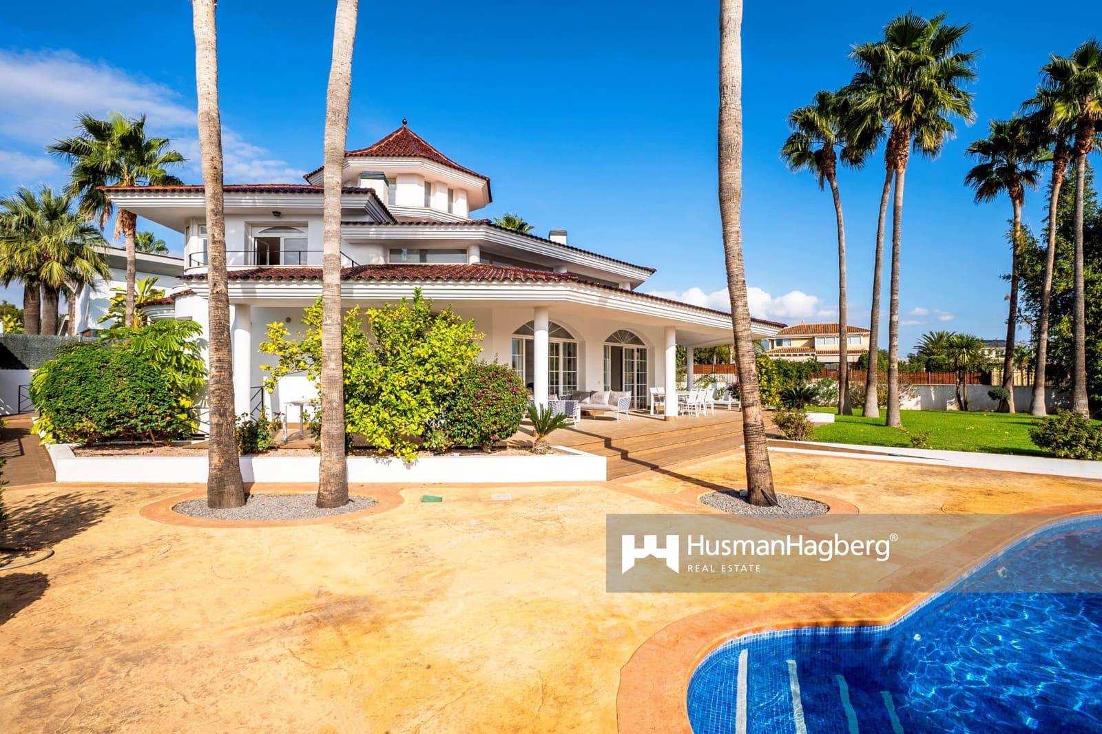 5 soverom Villa til salgs i Alfaz del Pi / L'Alfas del Pi med svømmebasseng - € 1 600 000 (Ref: 9537118)