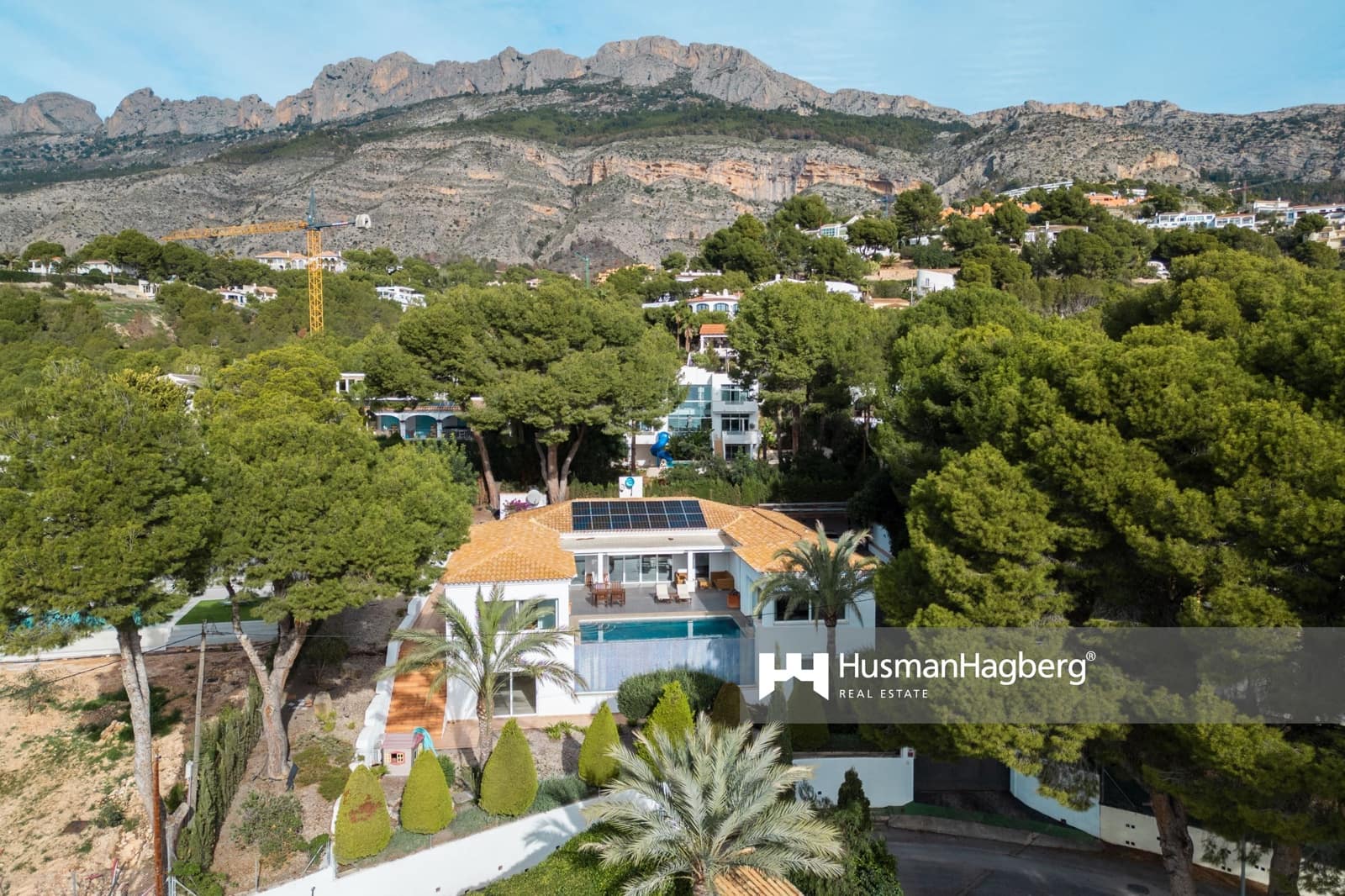 3 quarto Moradia para venda em Altea com piscina - 1 470 000 € (Ref: 9537126)