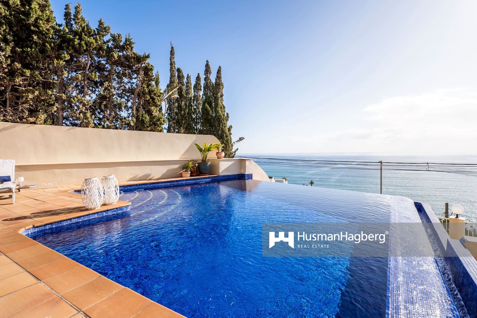 6 makuuhuone Huvila myytävänä paikassa La Villajoyosa / Vila Joiosa mukana uima-altaan - 1 650 000 € (Ref: 9540603)