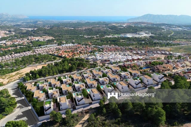 Chalet de 3 habitaciones en Polop en venta con piscina - 598.000 € (Ref: 9550458)