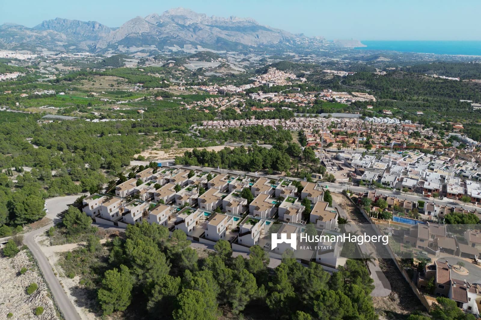 Chalet de 3 habitaciones en Polop en venta con piscina - 598.000 € (Ref: 9550458)