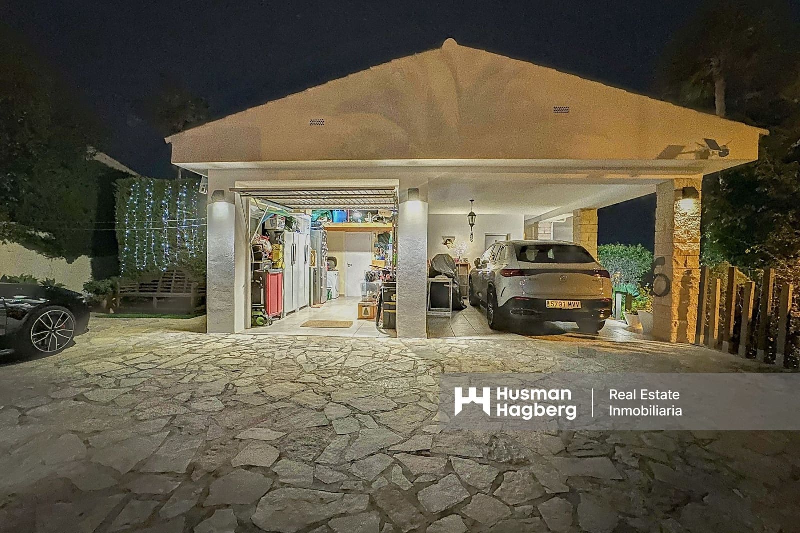 Chalet de 4 habitaciones en La Nucia en venta con piscina - 765.000 € (Ref: 9550464)