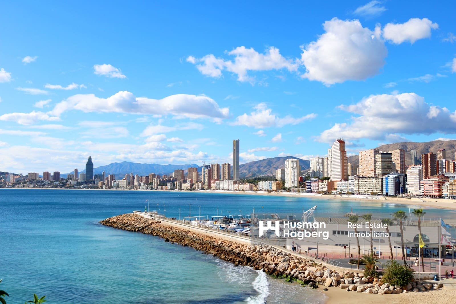 3 soveværelse Lejlighed til salg i Benidorm med swimmingpool - € 425.000 (Ref: 9550465)