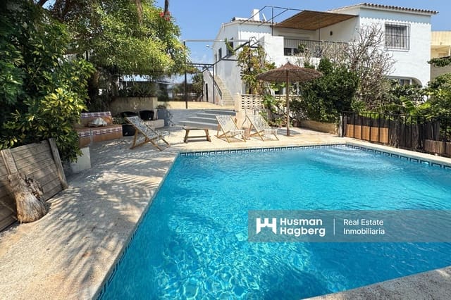 Chalet de 5 habitaciones en Polop en venta con piscina - 375.000 € (Ref: 9558398)