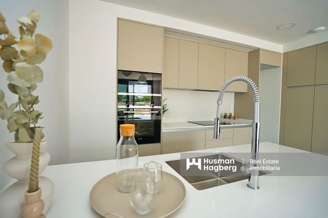 3 slaapkamer Appartement te koop in El Puerto, Dénia met zwembad - € 690.000 (Ref: 9558401)