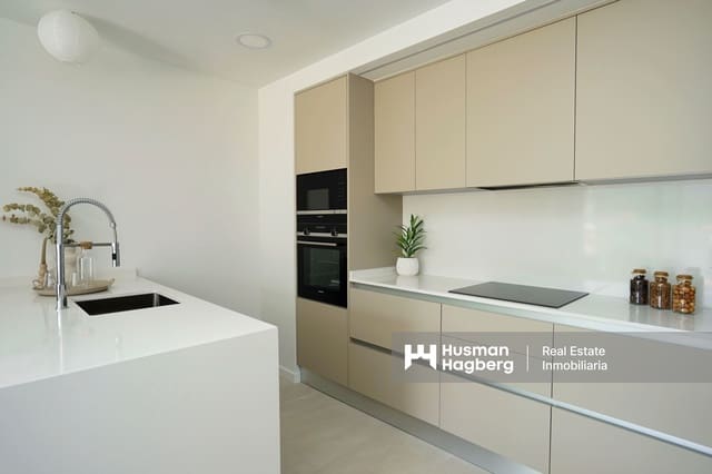 3 slaapkamer Appartement te koop in El Puerto, Dénia met zwembad - € 690.000 (Ref: 9558401)