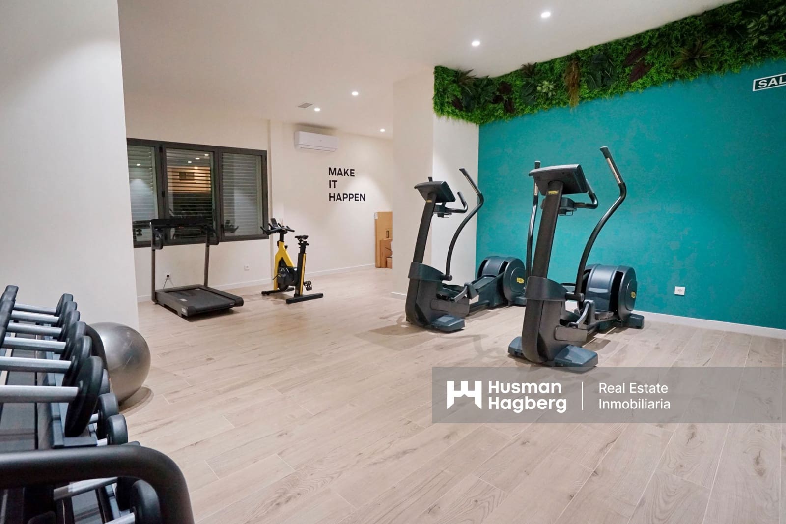 3 slaapkamer Appartement te koop in Denia met zwembad - € 690.000 (Ref: 9558401)