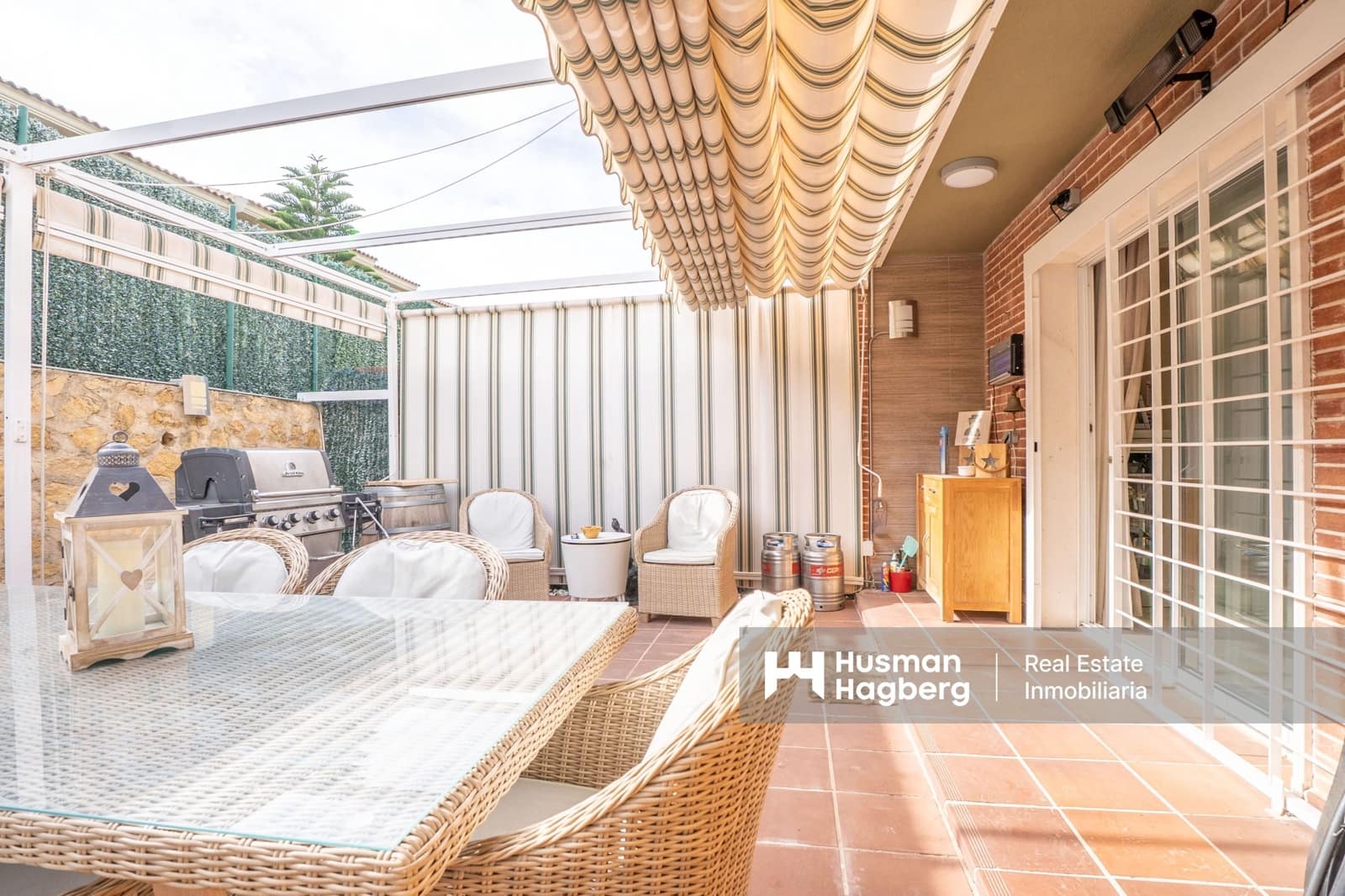 3 soveværelse Villa til salg i Albir med swimmingpool - € 475.000 (Ref: 9558406)