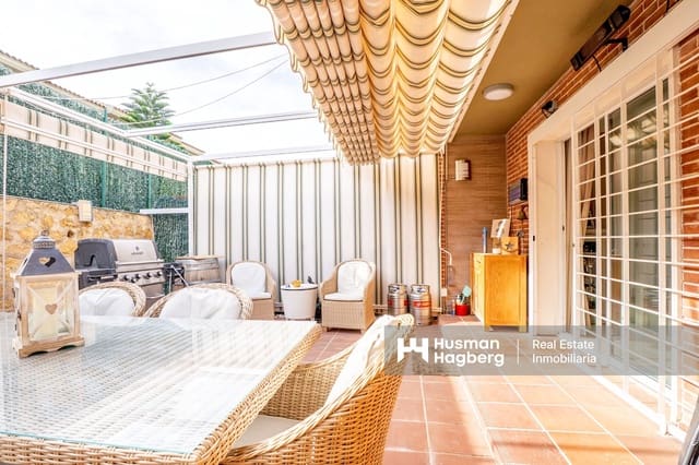 3 Zimmer Haus zu verkaufen in Albir, Alfaz del Pi / L'Alfàs del Pi mit Pool - 475.000 € (Ref: 9558406)