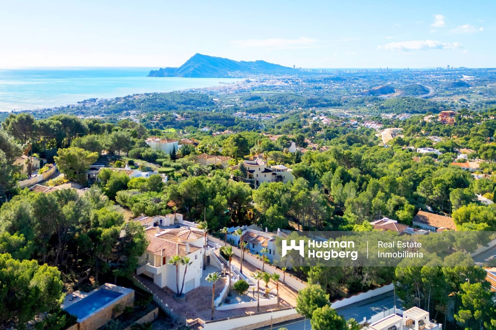 4 makuuhuone Huvila myytävänä paikassa Altea mukana uima-altaan - 1 295 000 € (Ref: 9560734)