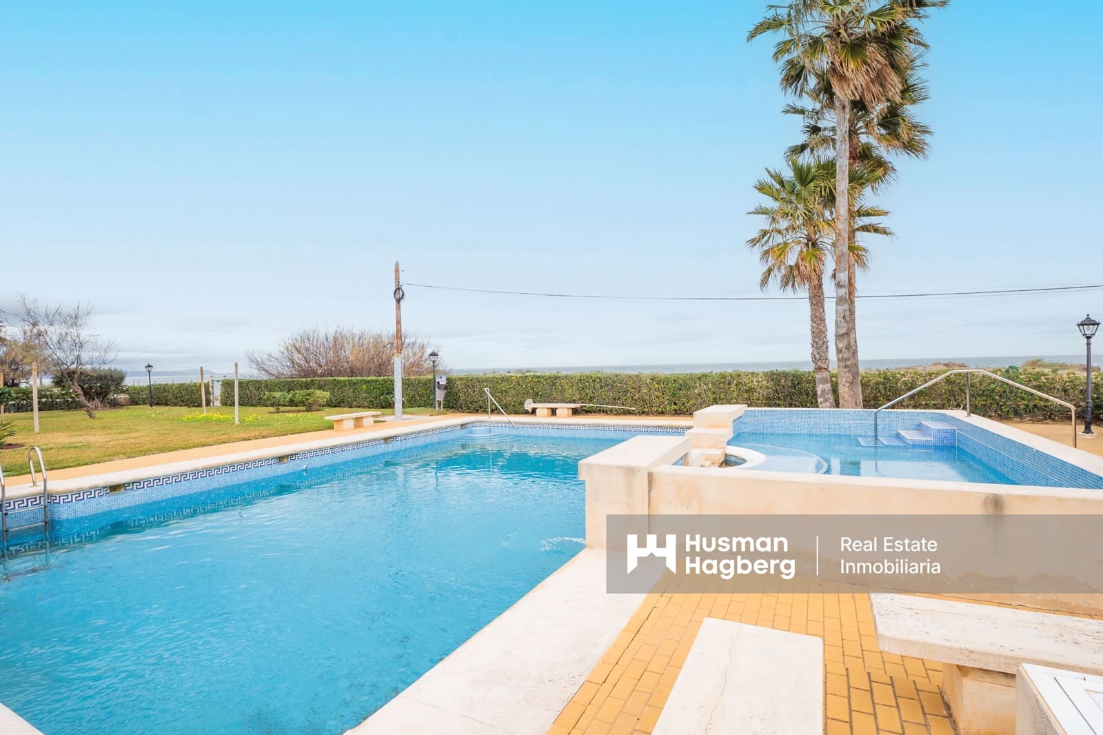 Chalet de 2 habitaciones en Dénia en venta con piscina - 369.000 € (Ref: 9602453)