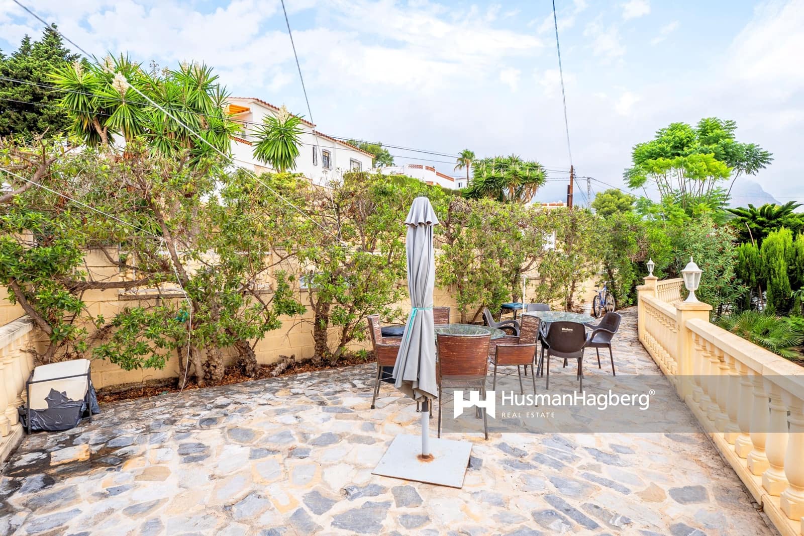 Chalet de 4 habitaciones en La Nucia en venta con piscina - 590.000 € (Ref: 9604495)