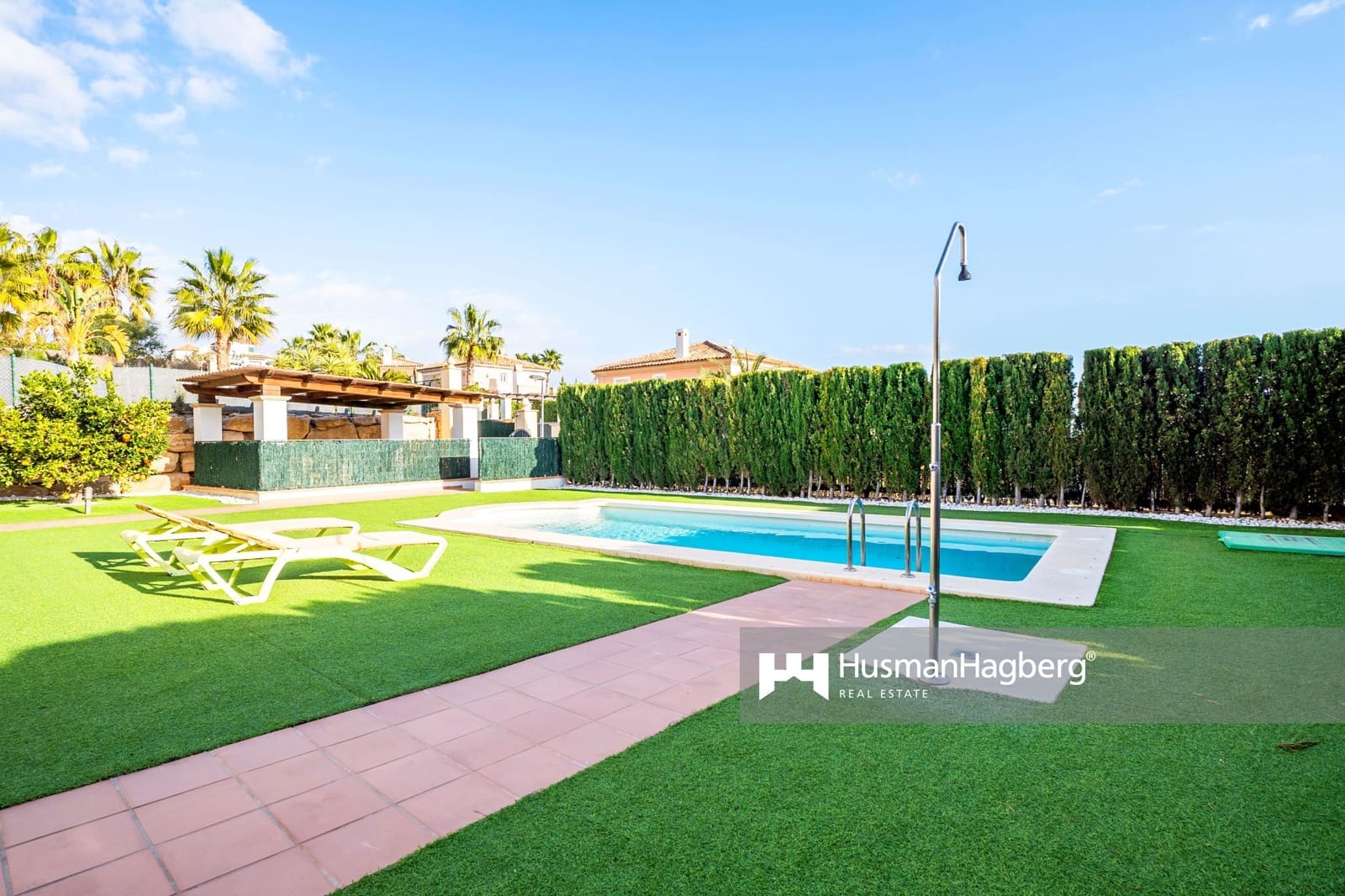 4 Zimmer Villa zu verkaufen in Benidorm mit Pool - 810.000 € (Ref: 9610708)
