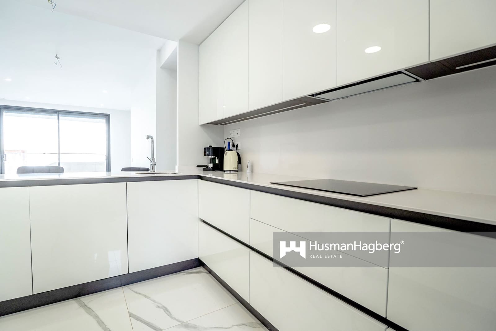 2 makuuhuone Huoneisto myytävänä paikassa Benidorm mukana uima-altaan - 535 000 € (Ref: 9610713)