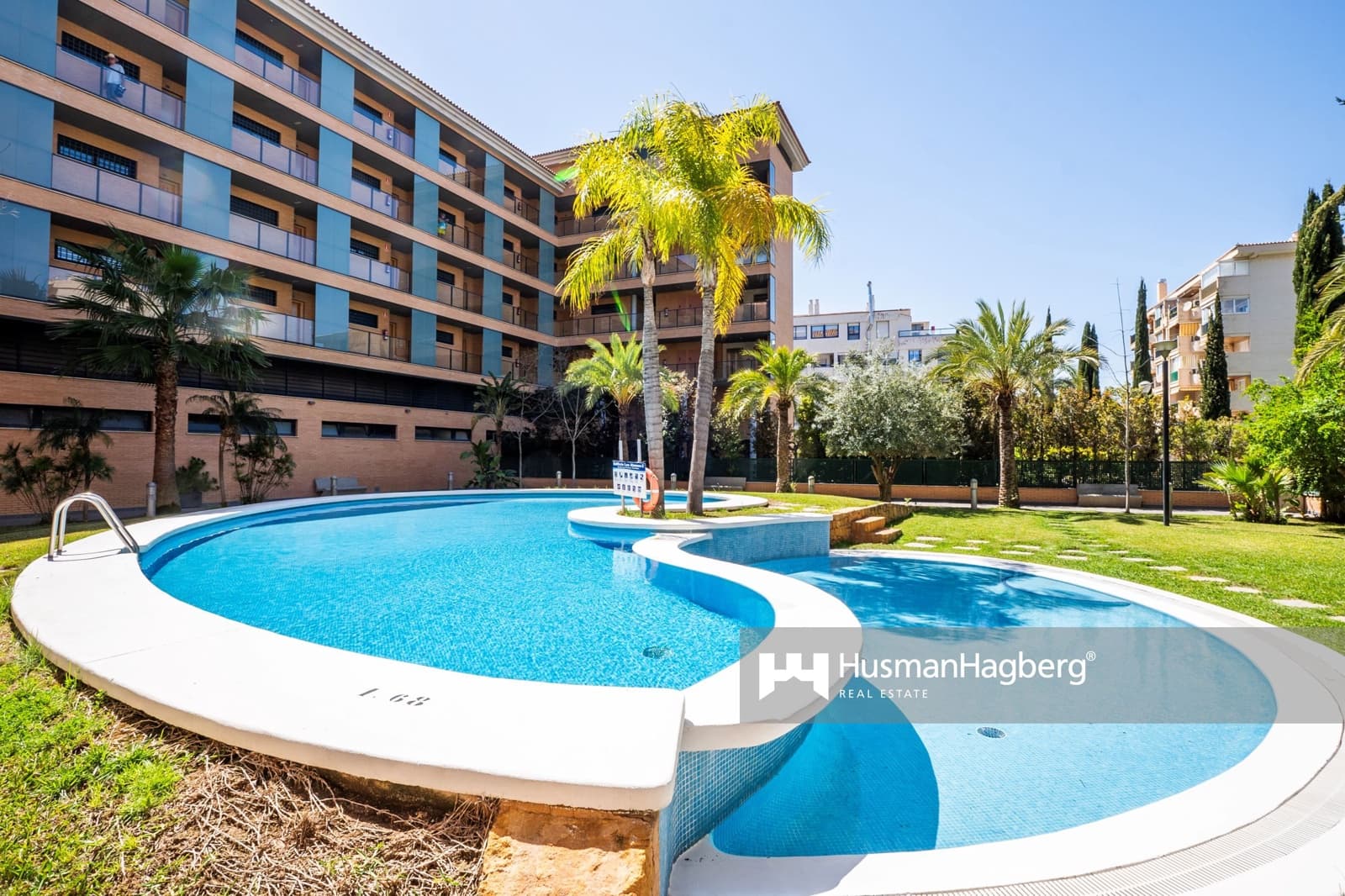 2 Zimmer Apartment zu verkaufen in Albir mit Pool - 595.000 € (Ref: 9614608)