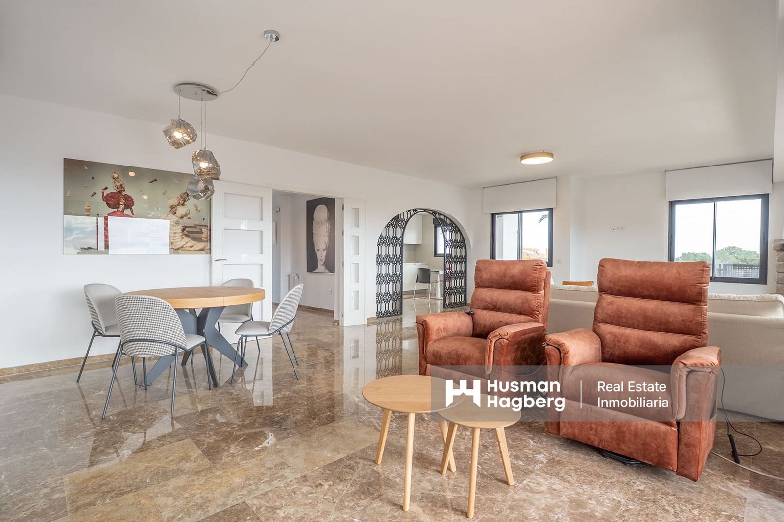 4 soveværelse Villa til salg i La Nucia med swimmingpool - € 895.000 (Ref: 9614612)