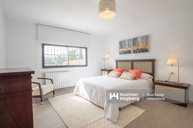 4 soveværelse Villa til salg i Coloma  , La Nucia med swimmingpool - € 895.000 (Ref: 9614612)