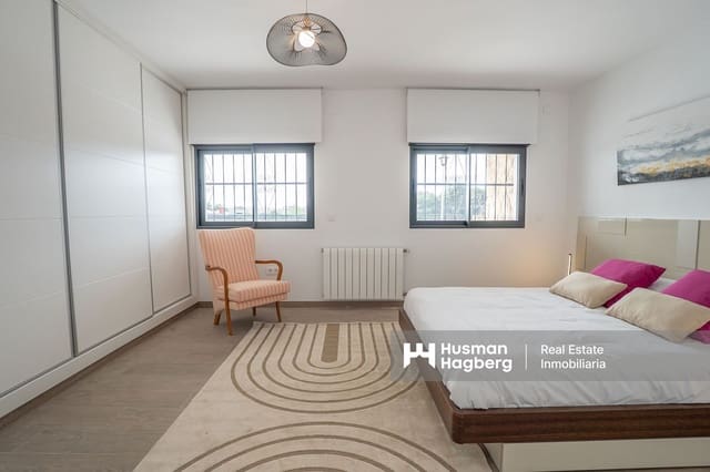 4 soveværelse Villa til salg i Coloma  , La Nucia med swimmingpool - € 895.000 (Ref: 9614612)