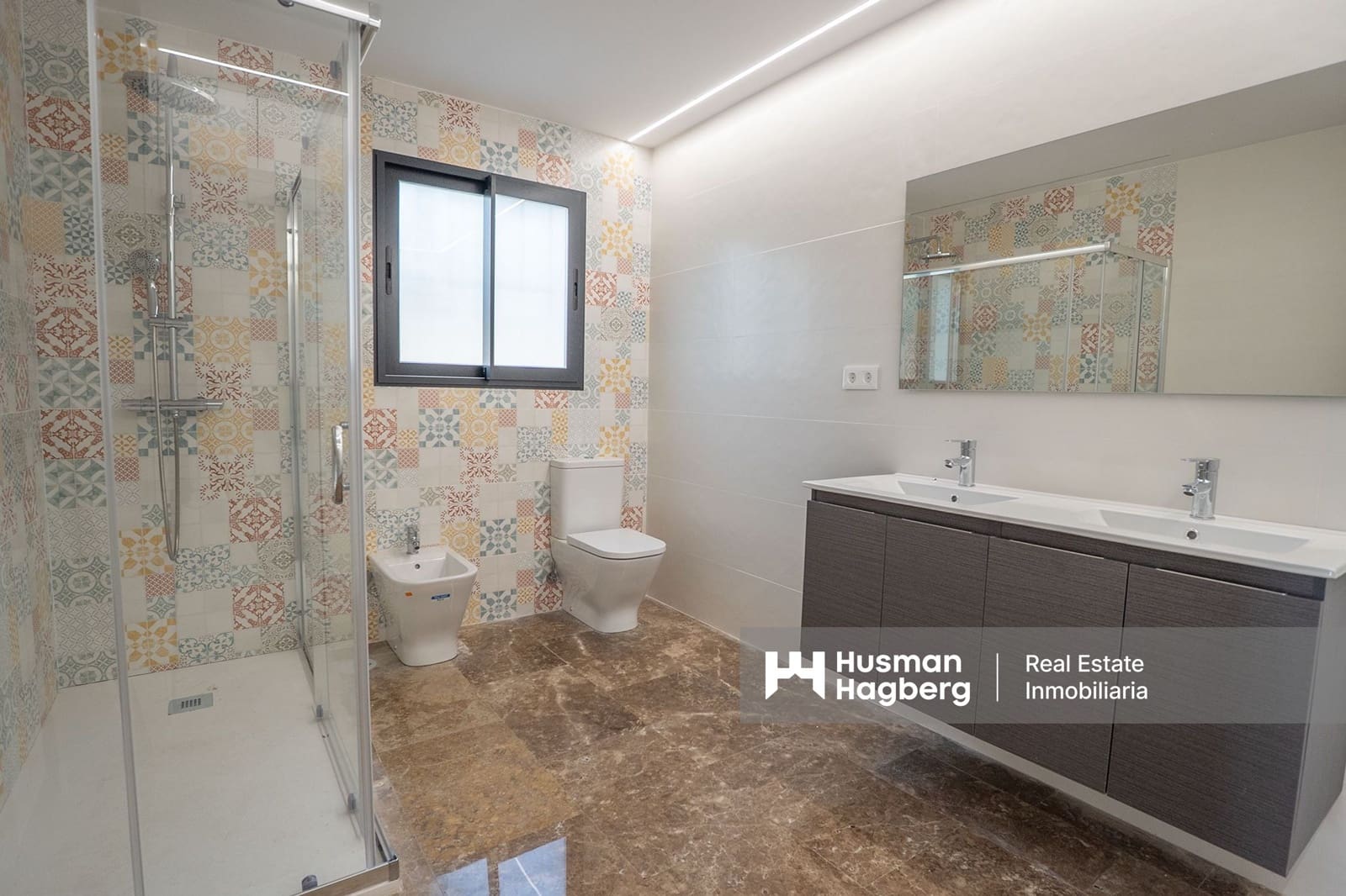 4 soveværelse Villa til salg i La Nucia med swimmingpool - € 895.000 (Ref: 9614612)