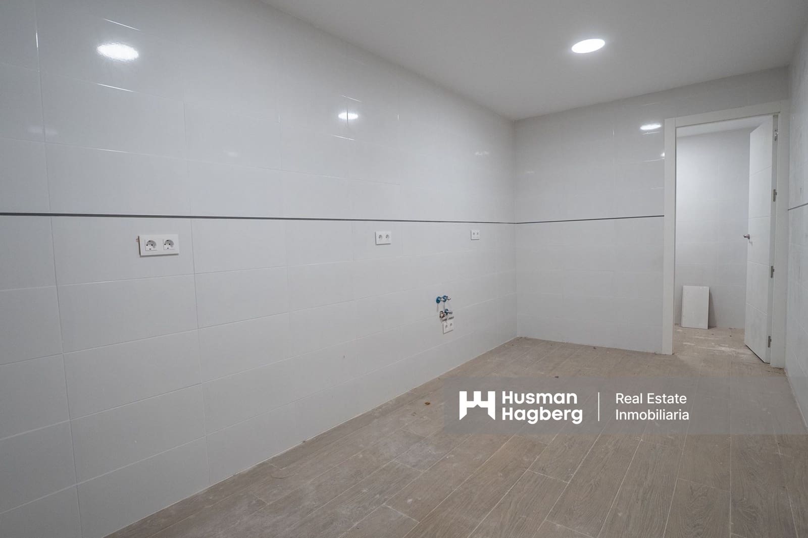 4 soveværelse Villa til salg i La Nucia med swimmingpool - € 895.000 (Ref: 9614612)