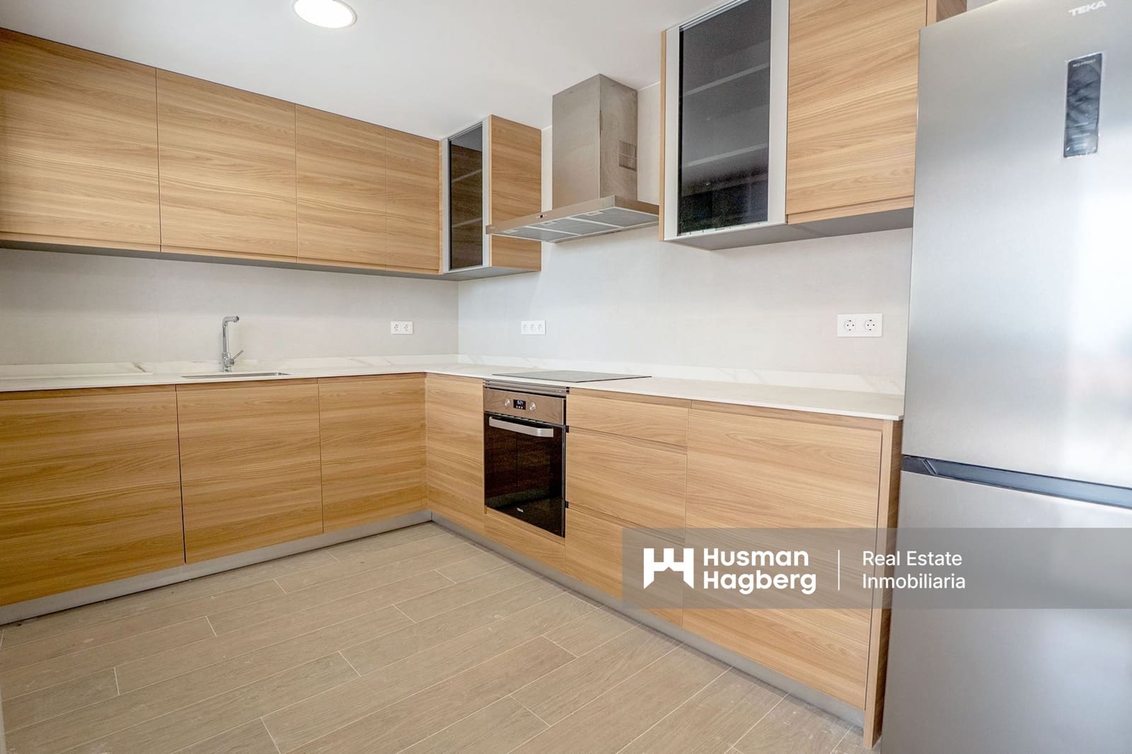 4 Zimmer Villa zu verkaufen in La Nucia mit Pool - 895.000 € (Ref: 9614612)