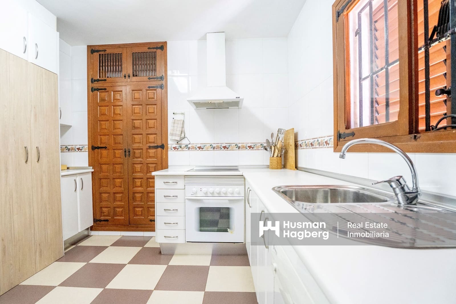 6 makuuhuone Huvila myytävänä paikassa Javea / Xabia mukana uima-altaan - 850 000 € (Ref: 9625175)