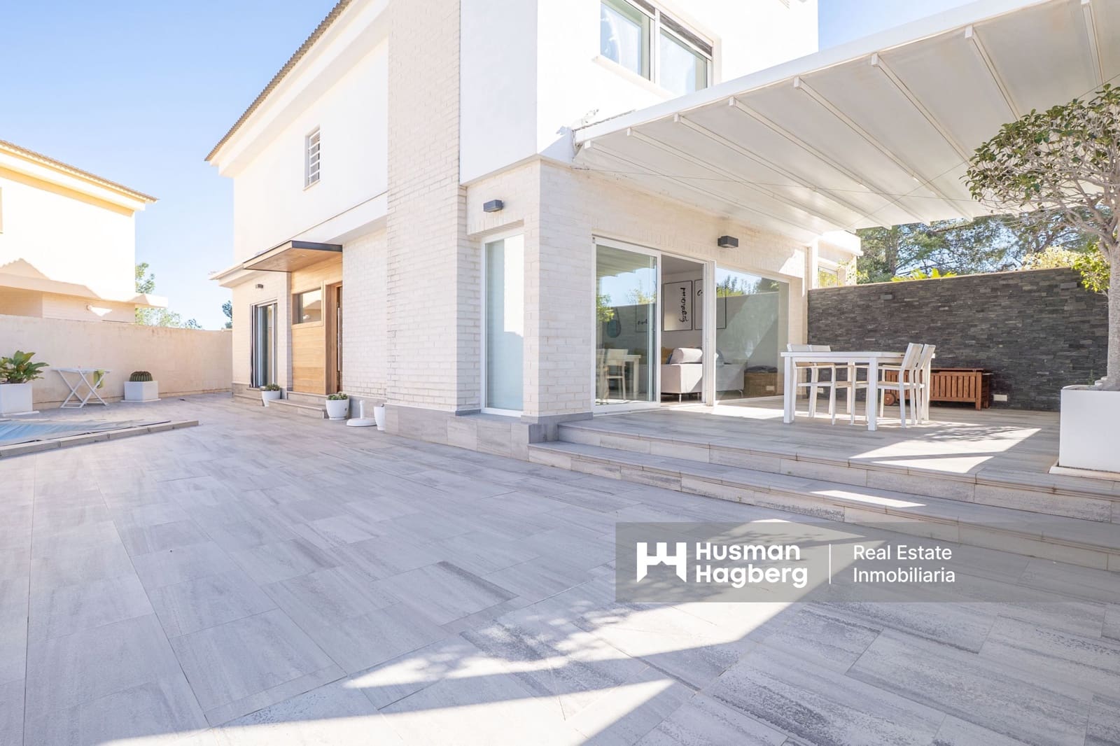 3 bedroom Townhouse for sale in Alfaz del Pi / L'Alfas del Pi with pool - € 585,000 (Ref: 9627101)