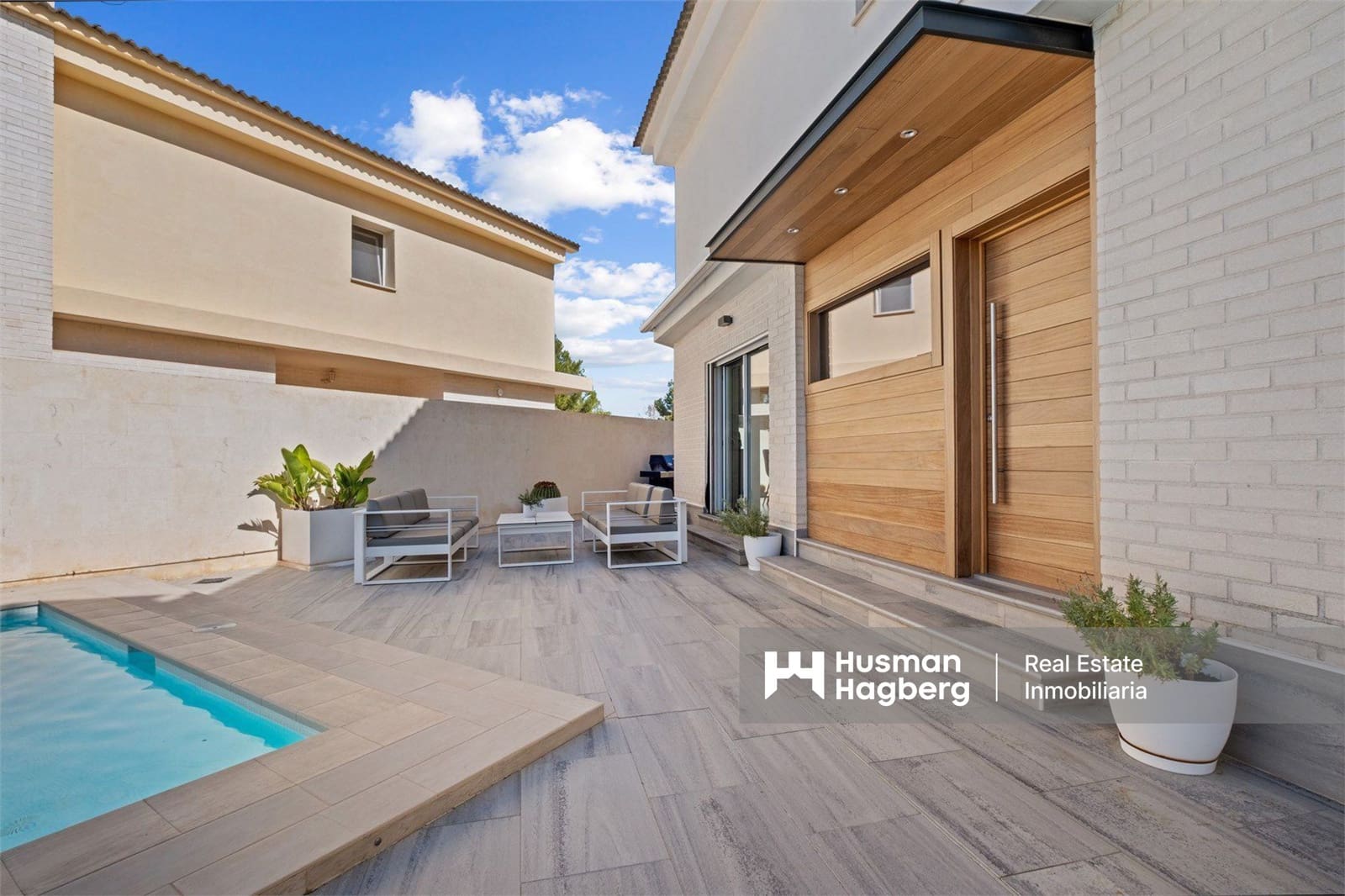 3 bedroom Townhouse for sale in Alfaz del Pi / L'Alfas del Pi with pool - € 585,000 (Ref: 9627101)