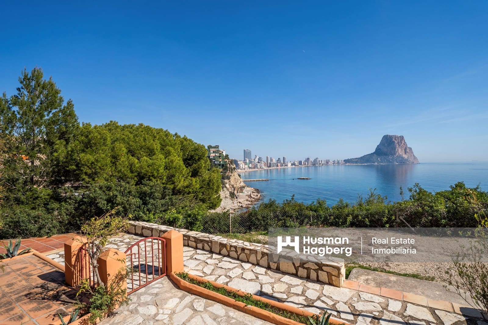 3 bedroom Townhouse for sale in Calpe / Calp with pool - € 498,000 (Ref: 9627103)