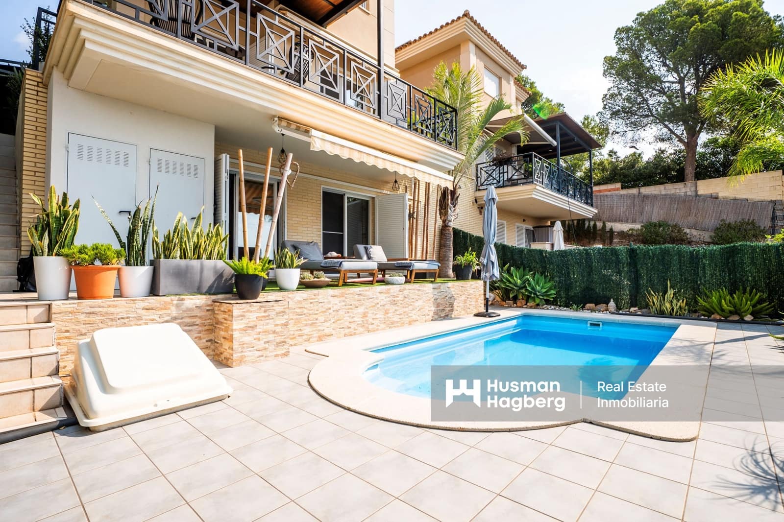 3 bedroom Townhouse for sale in La Nucia with pool - € 435,000 (Ref: 9627112)