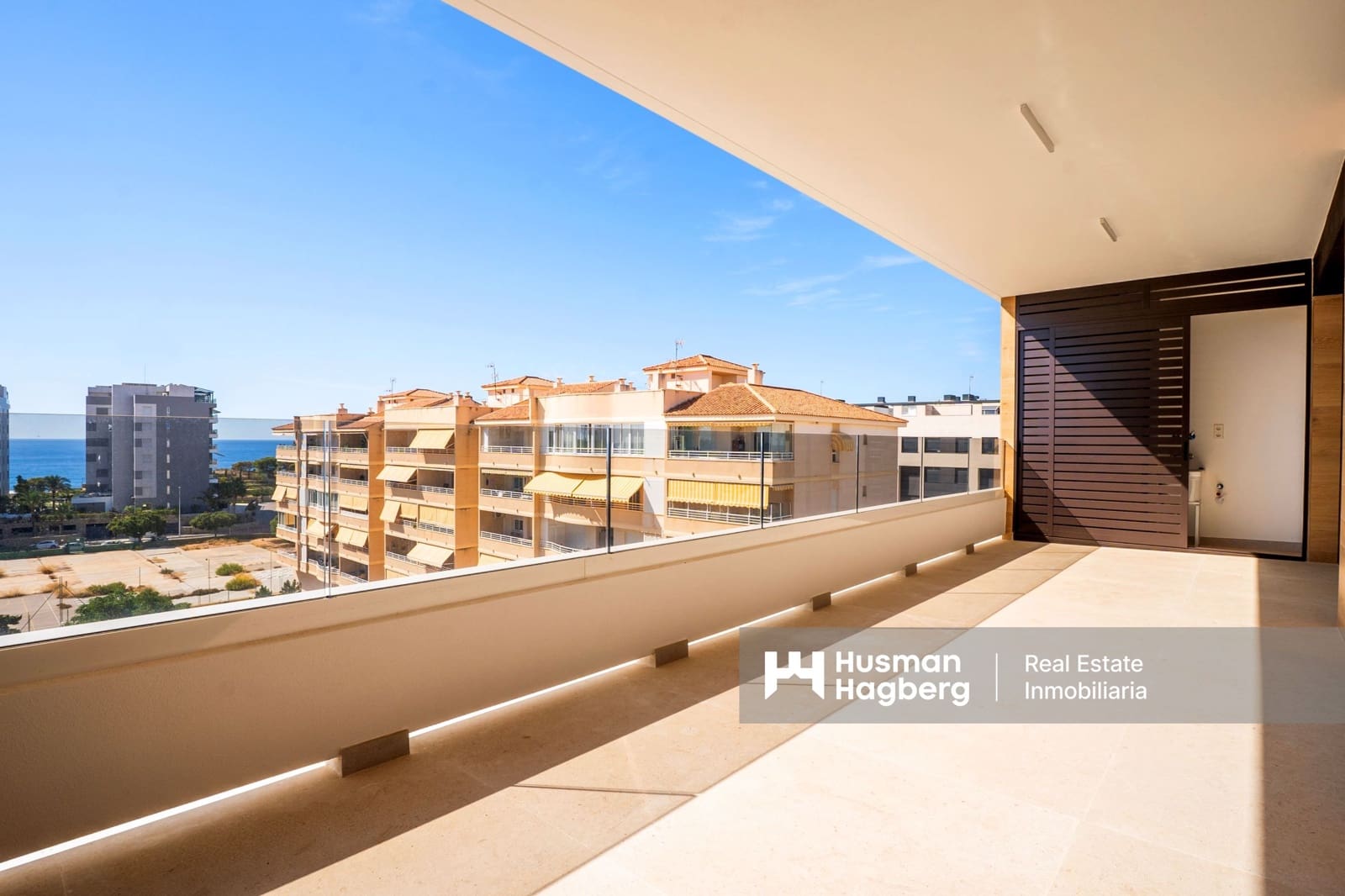 3 bedroom Apartment for sale in La Villajoyosa / Vila Joiosa with pool - € 585,000 (Ref: 9627115)