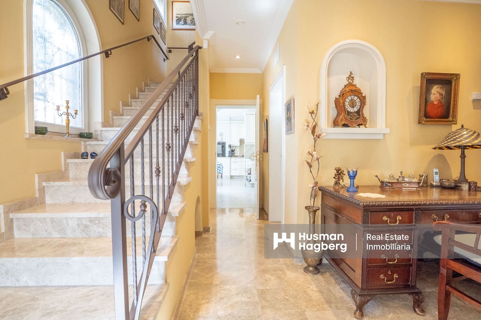 9 soveværelse Villa til salg i La Nucia med swimmingpool - € 1.950.000 (Ref: 9627119)