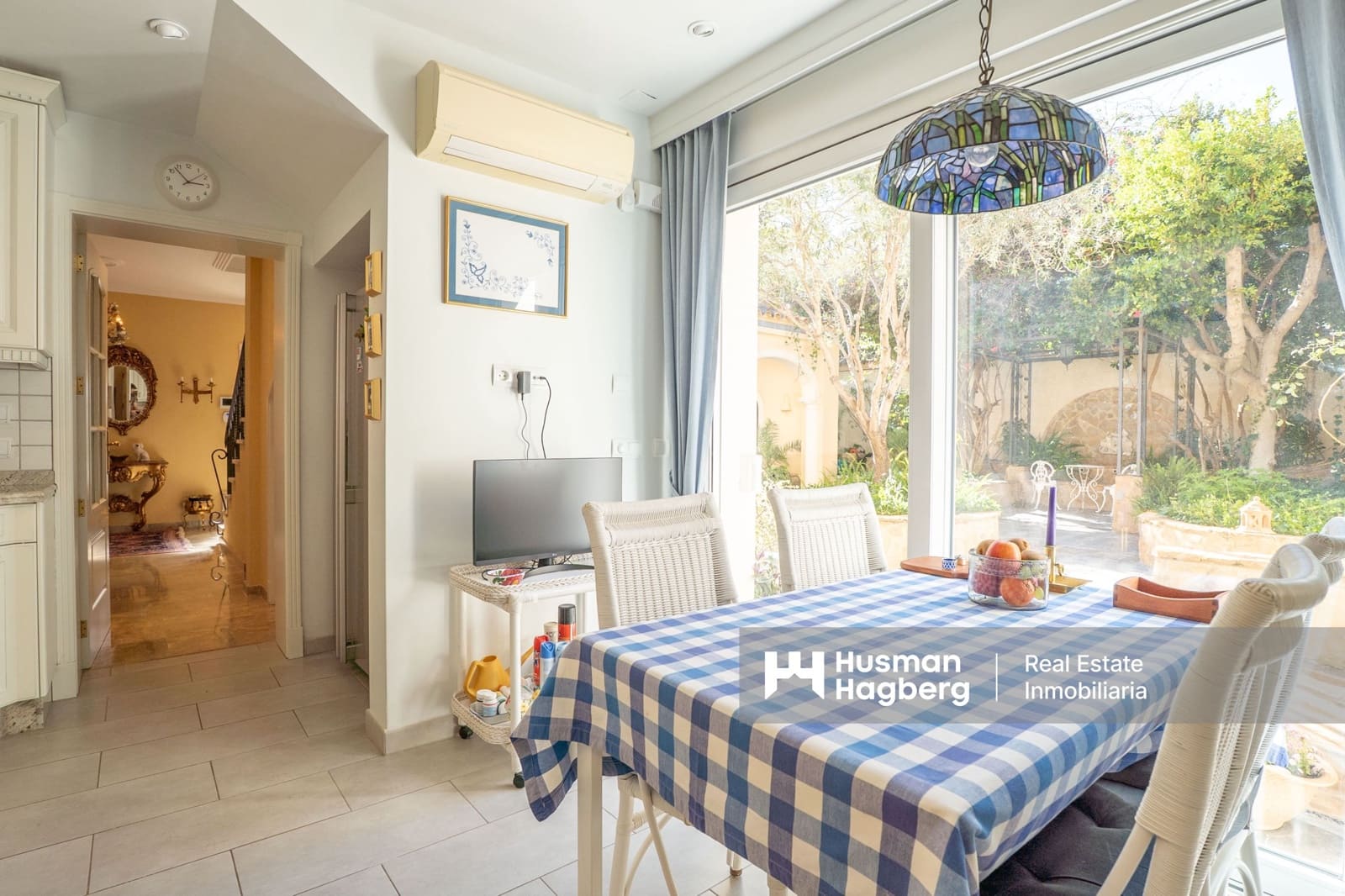 9 soveværelse Villa til salg i La Nucia med swimmingpool - € 1.950.000 (Ref: 9627119)