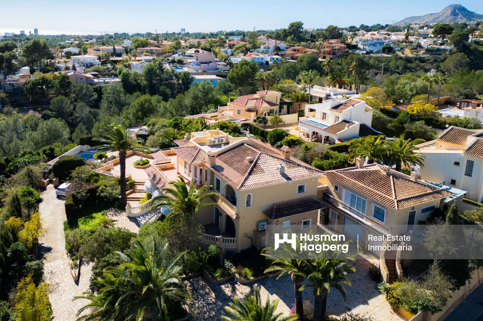 9 soveværelse Villa til salg i La Nucia med swimmingpool - € 1.950.000 (Ref: 9627119)