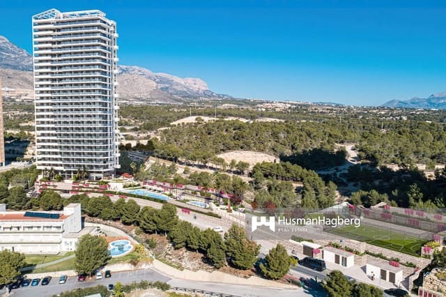 Apartamento de 2 habitaciones en Playa Poniente, Benidorm en venta con piscina - 399.000 € (Ref: 9663365)