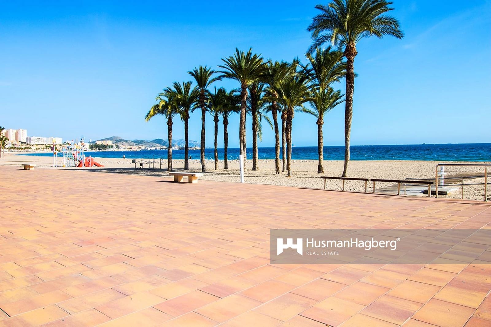 5 Zimmer Apartment zu verkaufen in La Villajoyosa / Vila Joiosa mit Pool - 360.000 € (Ref: 9669790)