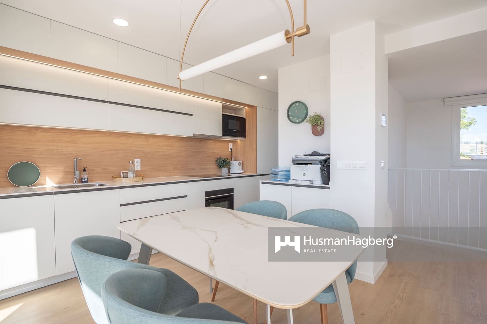 Casa de 4 habitaciones en La Nucia en venta con piscina - 390.000 € (Ref: 9669793)