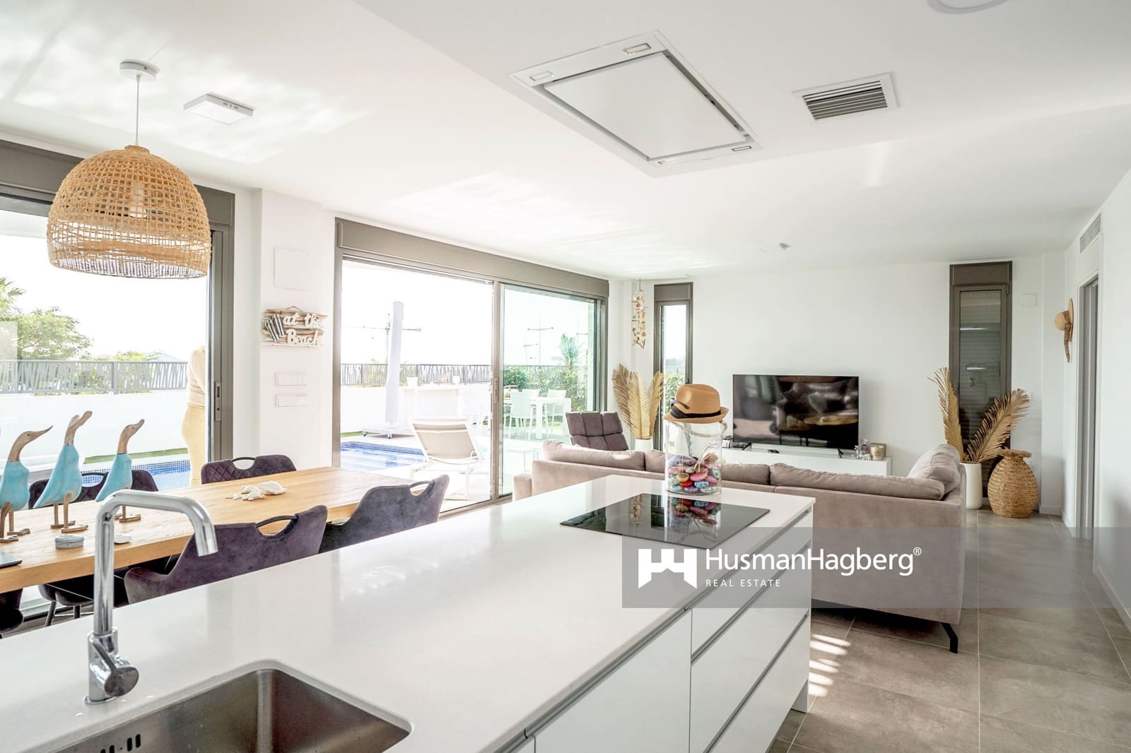 4 chambre Villa/Maison à vendre à Benidorm avec piscine - 699 000 € (Ref: 9683348)