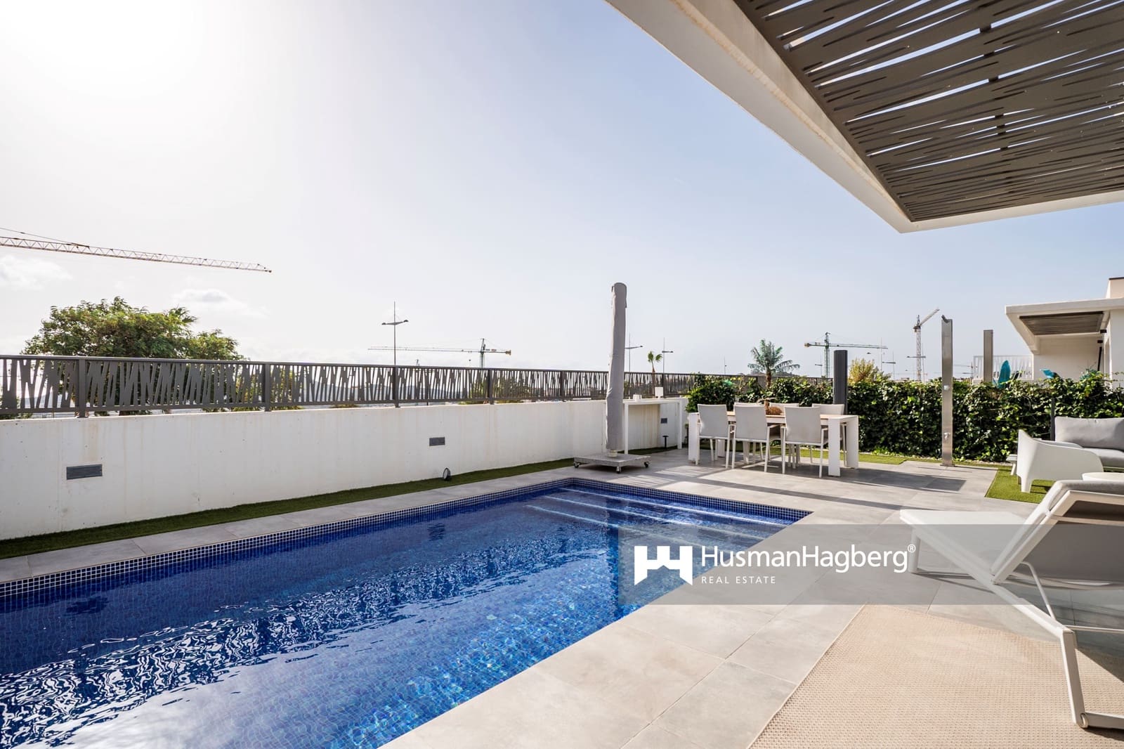 4 chambre Villa/Maison à vendre à Benidorm avec piscine - 699 000 € (Ref: 9683348)