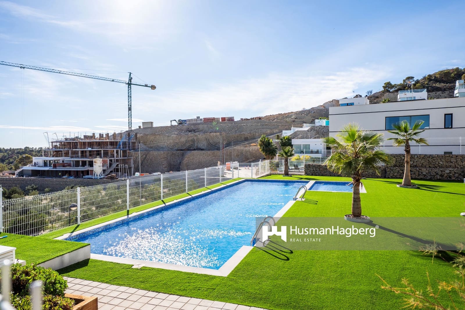 2 soverom Leilighet til salgs i Benidorm med svømmebasseng - € 345 000 (Ref: 9683349)