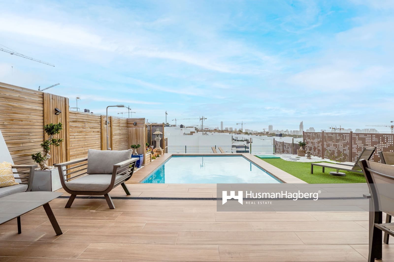 3 chambre Villa/Maison à vendre à Benidorm avec piscine - 585 000 € (Ref: 9683350)