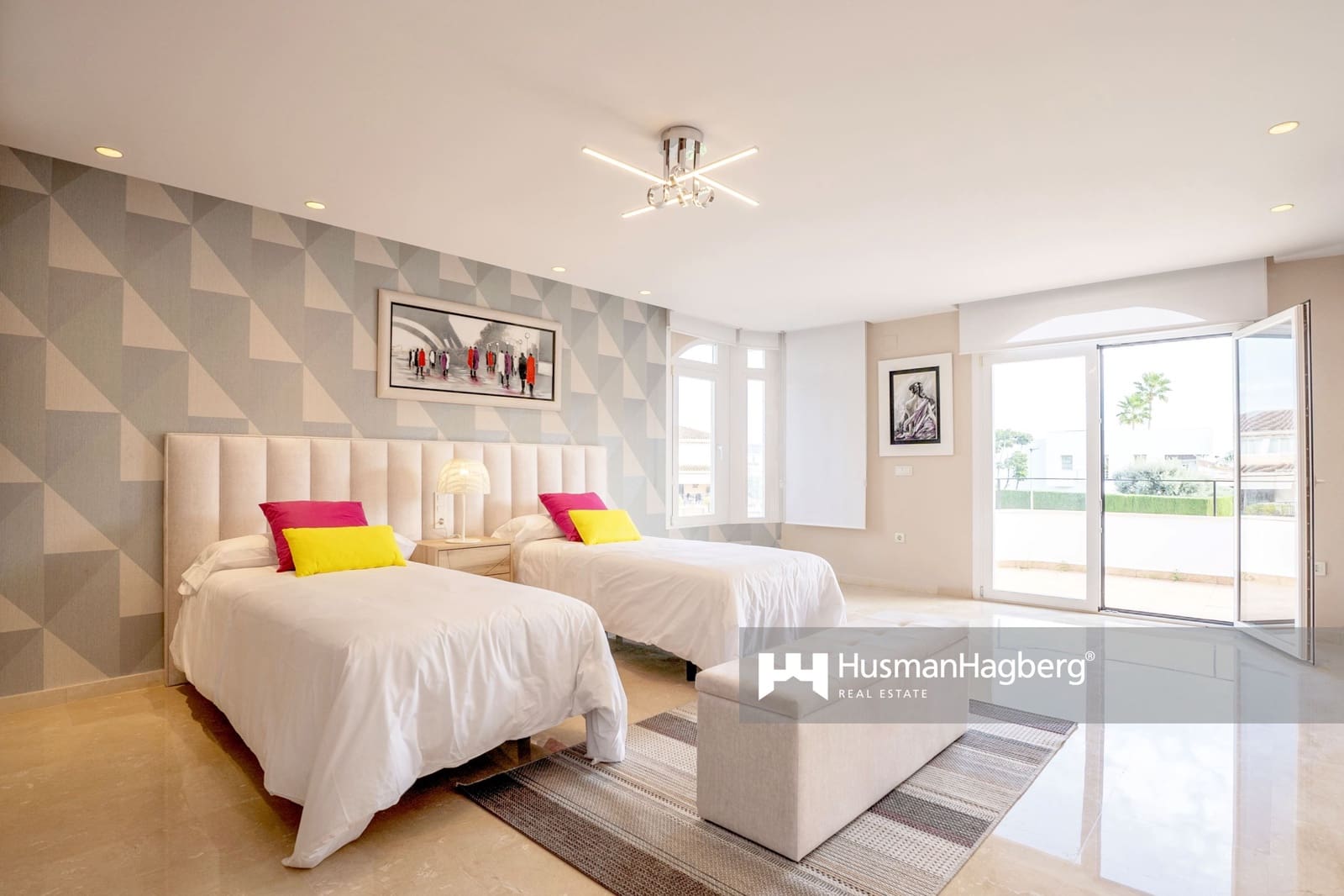 5 soveværelse Villa til salg i Alfaz del Pi / L'Alfas del Pi med swimmingpool - € 1.600.000 (Ref: 9683351)