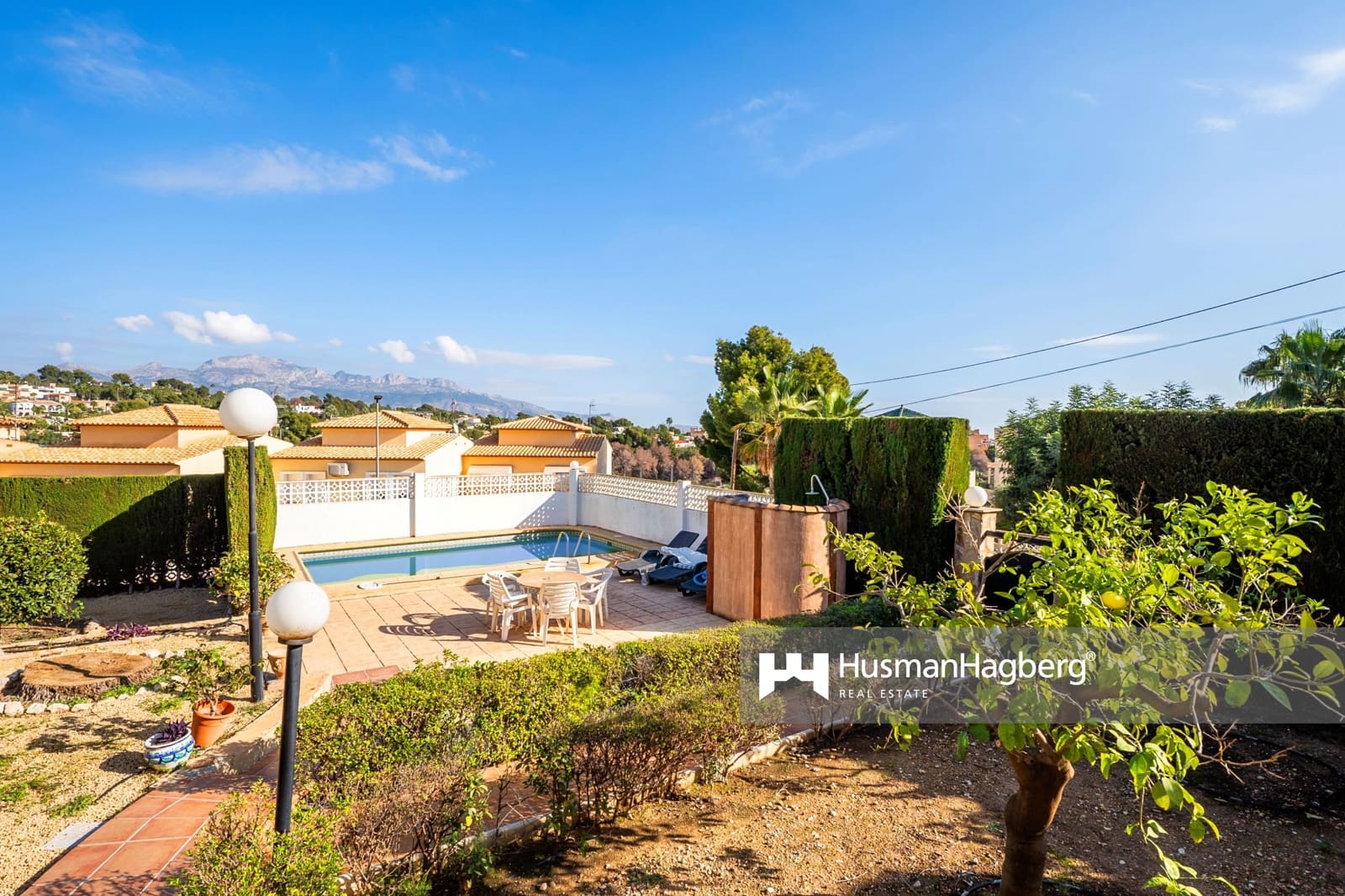 4 soveværelse Villa til salg i Alfaz del Pi / L'Alfas del Pi med swimmingpool - € 796.000 (Ref: 9683352)