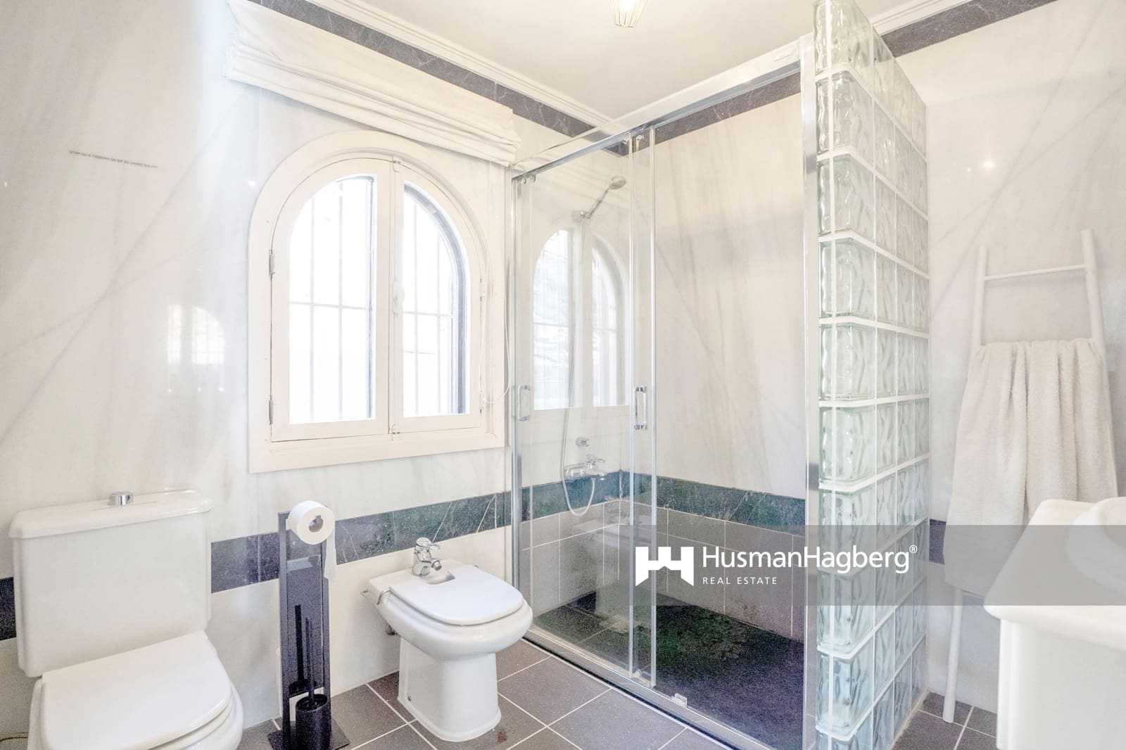 6 Zimmer Villa zu verkaufen in La Villajoyosa / Vila Joiosa mit Pool - 1.495.000 € (Ref: 9685930)